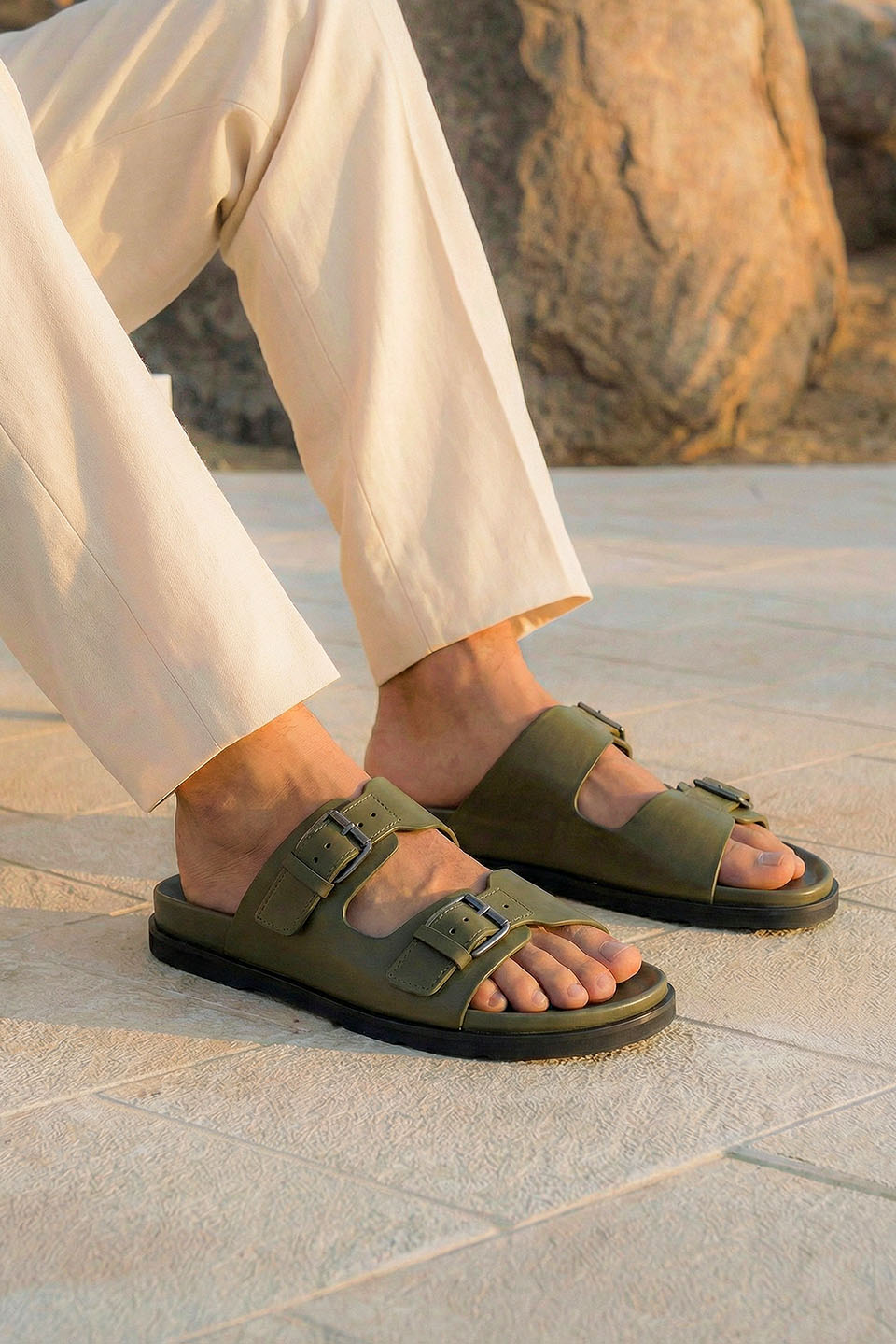 Océan Suede Sandal — Olive Green | Délency – Dèlency