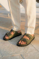 OCÉAN SUEDE SANDAL OLIVE GREEN